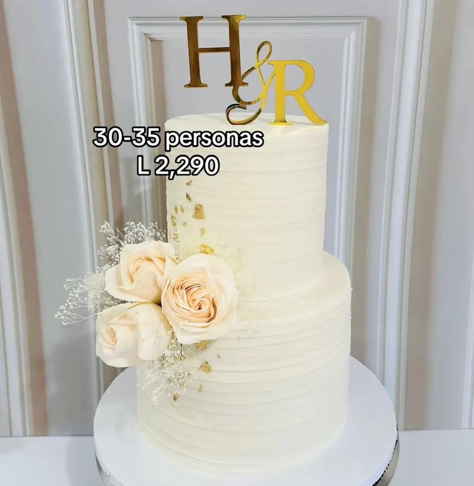 Pastel de Boda con Rosas