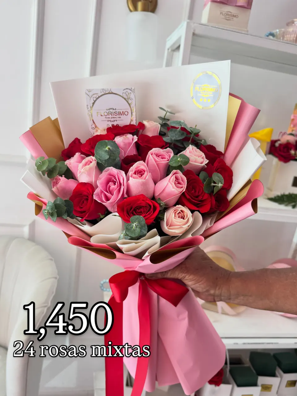 Ramo de 24 rosas mixtas