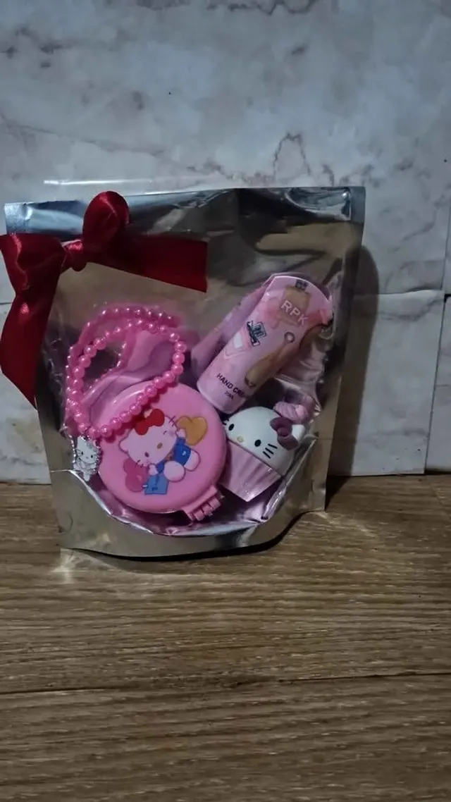 Arreglo hello Kitty