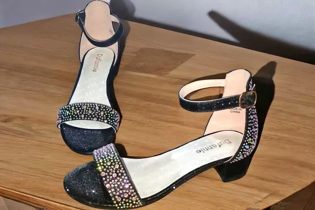 Sandalias niña talla 32