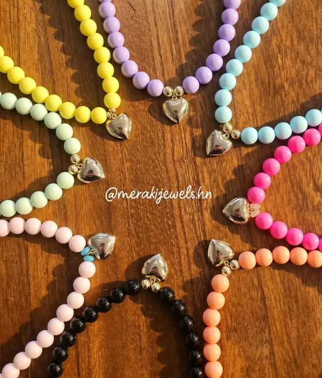 Collar Bubble Gum