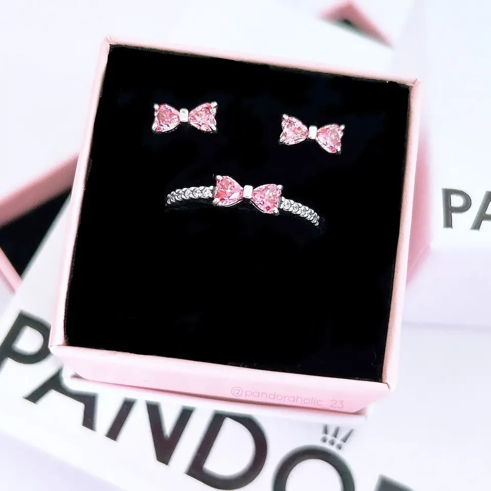 Set Anillo+Aretes Pandora