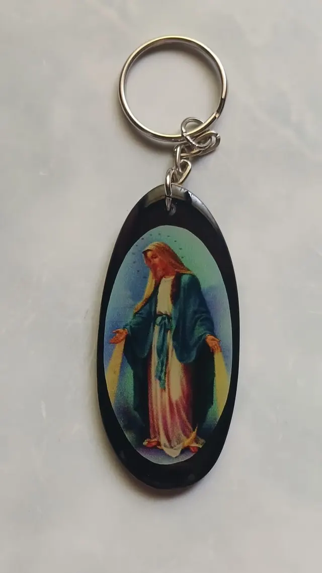 Llaverito con la imagen de la Virgen de las Medallas