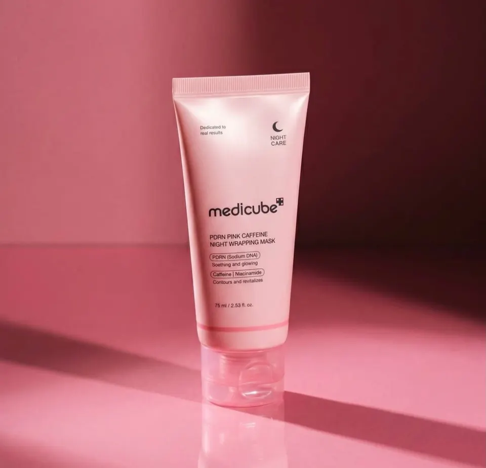 Medicine Pdrn pink caffeine night wrapping mask