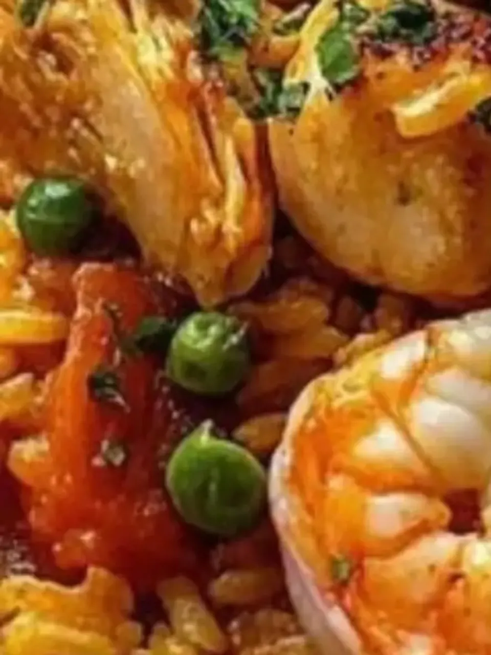 Arroz con pollo y camarones