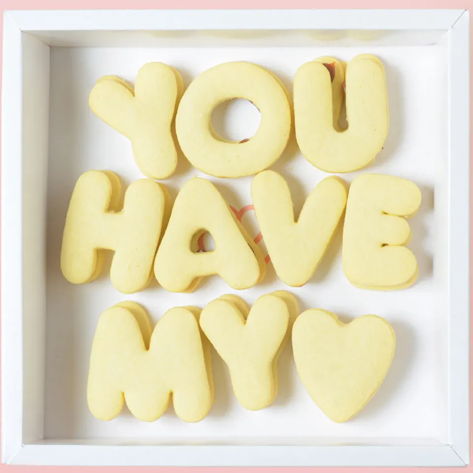 Alfajores Letras