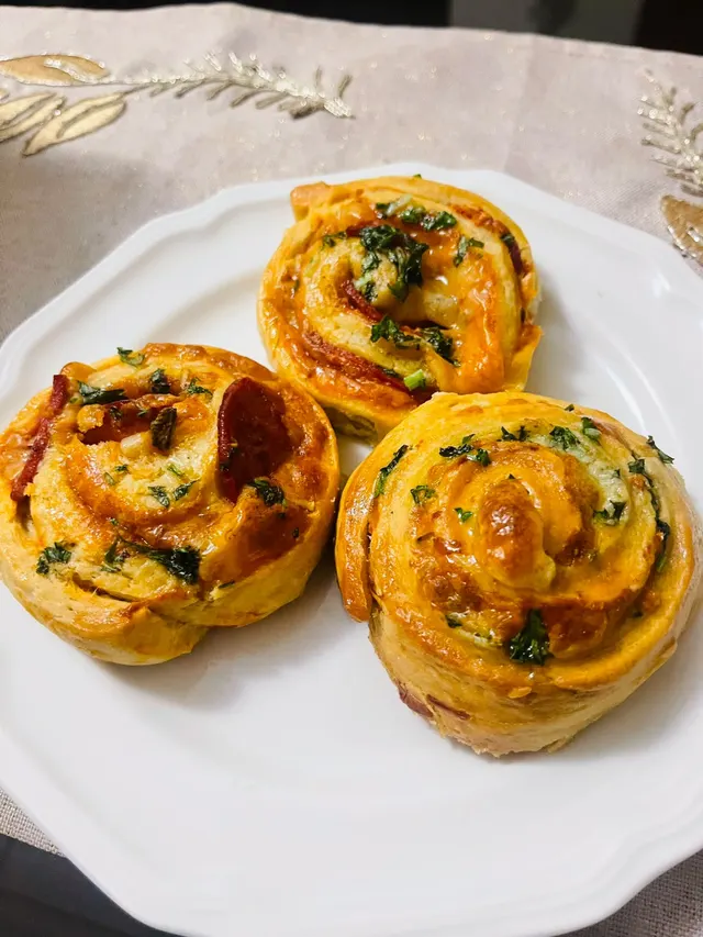 Peperoni Rolls